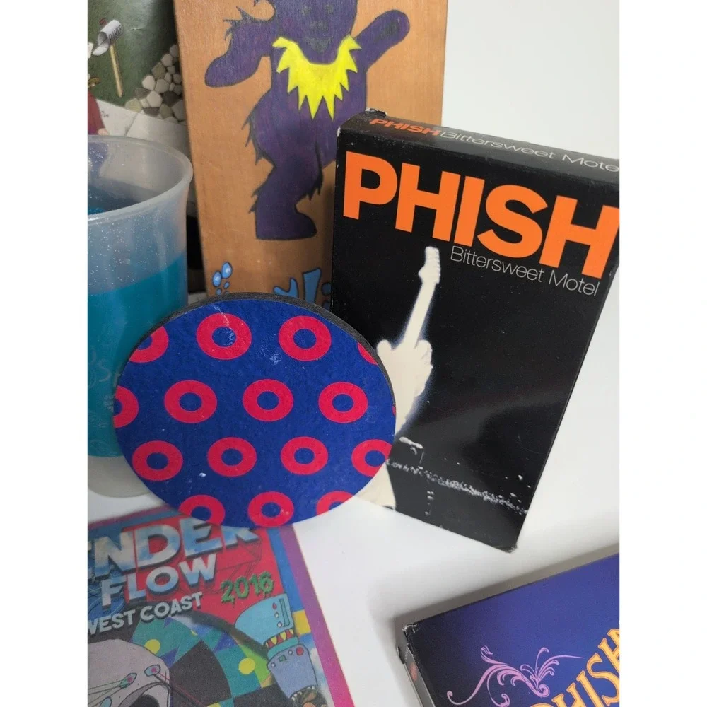 Huge Rare Phish Lot Memorabilia Poster CDs Cups DVD Calendar Bag Sunglasses More - Picture 12 of 16